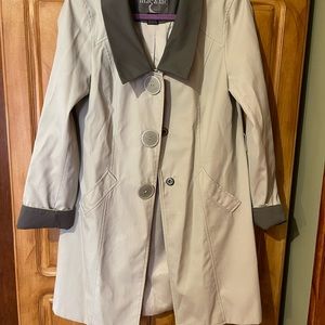 Mac & Jac raincoat